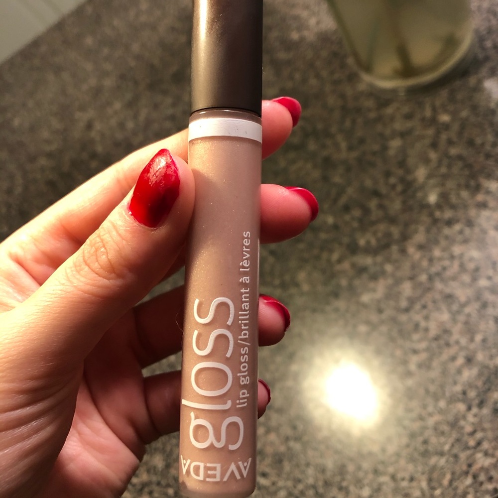 NEVER USED AVEDA LIP GLOSS